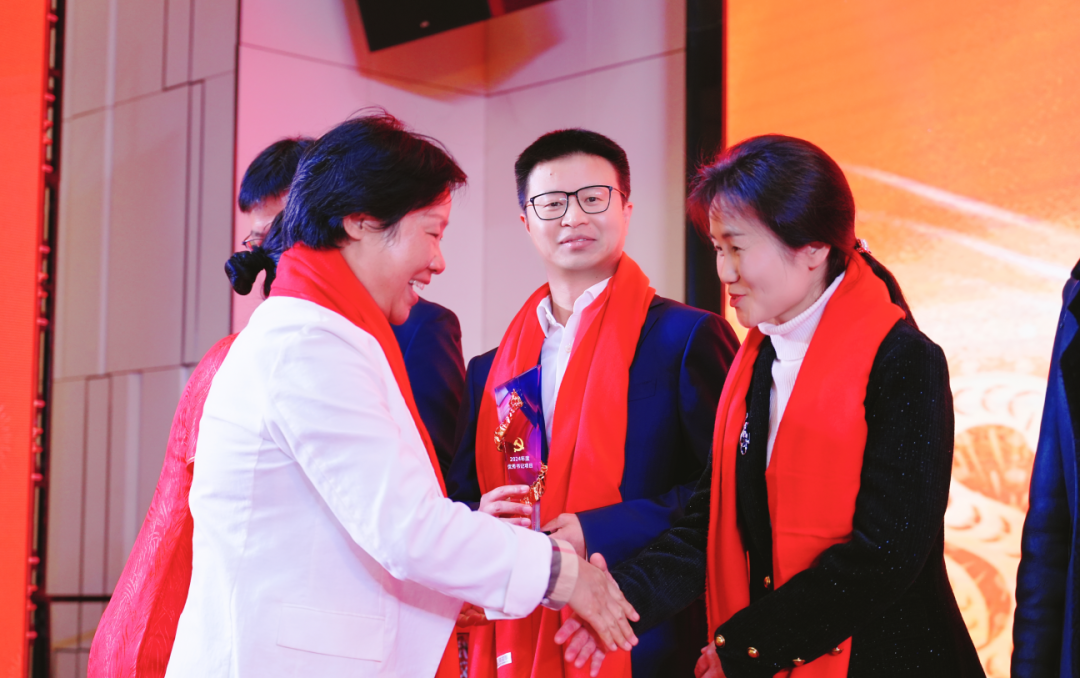 协会荣获“优秀党组织书记项目”荣誉称号 协会荣获“优秀党组织书记项目”荣誉称号