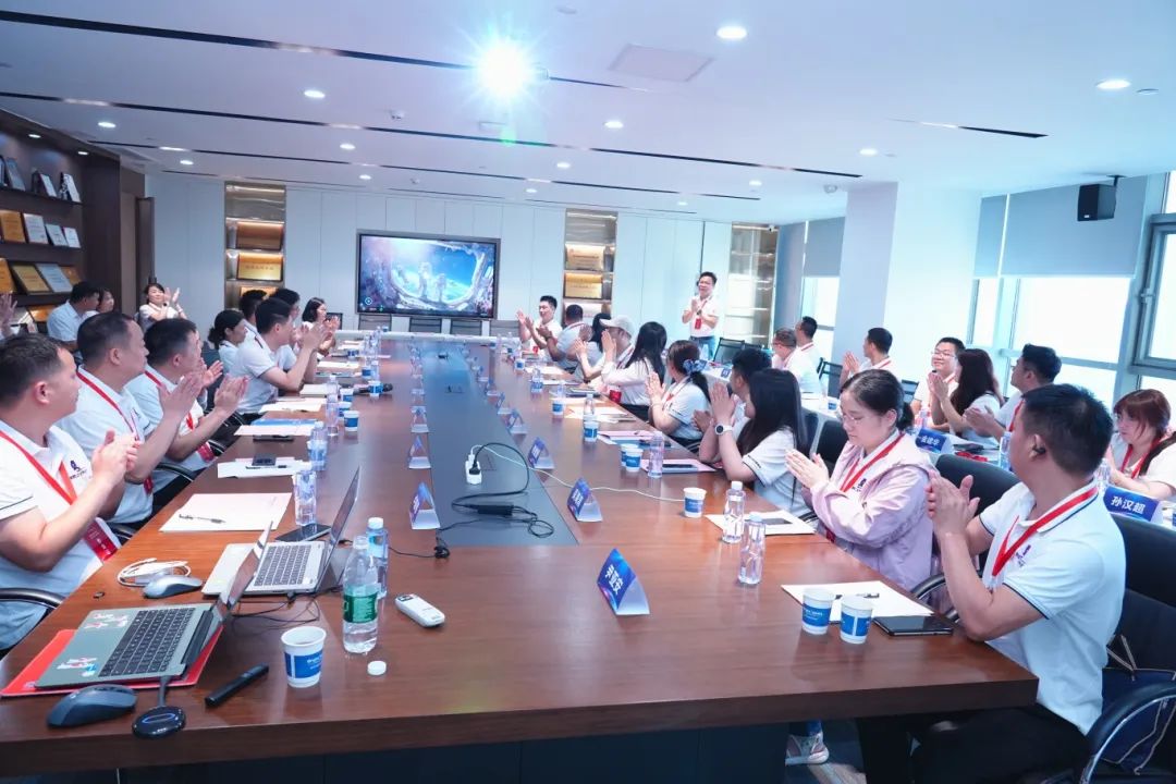 第402期 | 领航班走进源启科技,汲取华为智慧,凝聚发展力量! 第402期 | 领航班走进源启科技,汲取华为智慧,凝聚发展力量!