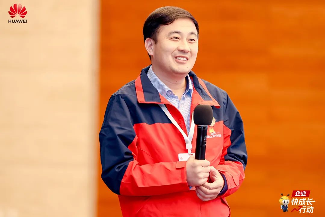 追光的人,终会光芒万丈 领航班第11期优秀学员风采(1) 追光的人,终会光芒万丈 领航班第11期优秀学员风采(1)
