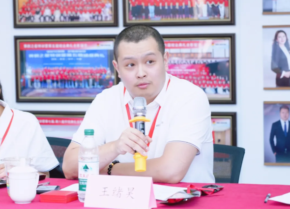 又一期开班啦!黄鹤之星领航班第15期扬帆起航! 又一期开班啦!黄鹤之星领航班第15期扬帆起航!