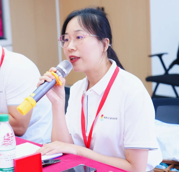 又一期开班啦!黄鹤之星领航班第15期扬帆起航! 又一期开班啦!黄鹤之星领航班第15期扬帆起航!