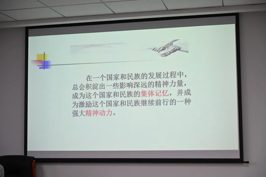 宝塔山下淬炼奋斗初心：黄鹤之星领航班走进延安圣地，传承红色基因！