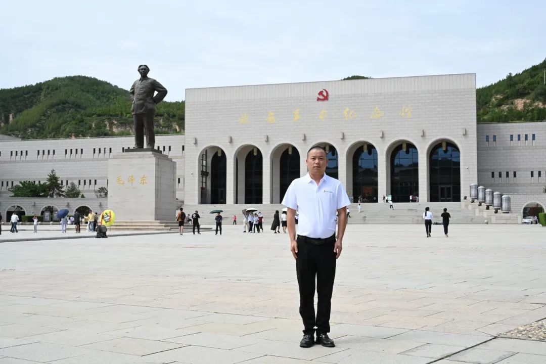 宝塔山下淬炼奋斗初心：黄鹤之星领航班走进延安圣地，传承红色基因！