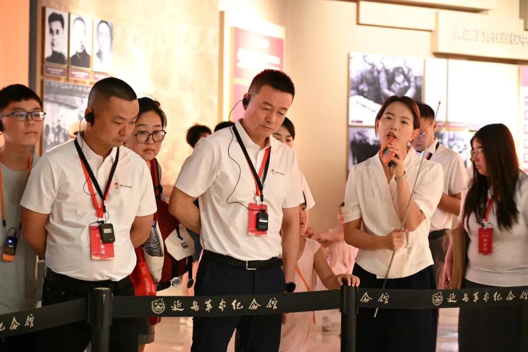 宝塔山下淬炼奋斗初心：黄鹤之星领航班走进延安圣地，传承红色基因！