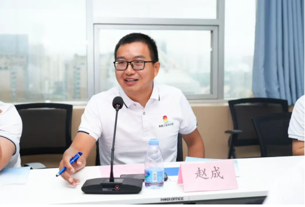 畅谈新思路 共谋新发展 黄鹤之星11期学员齐聚耀客物联座谈交流