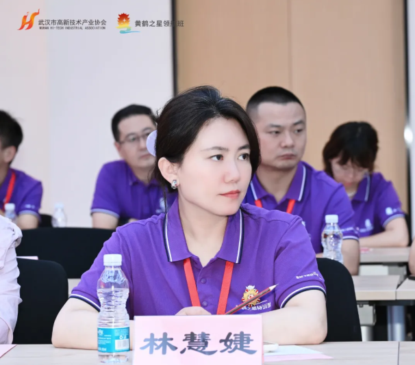 问道南京：黄鹤之星领航班领略江苏产研院、埃斯顿机器人密码